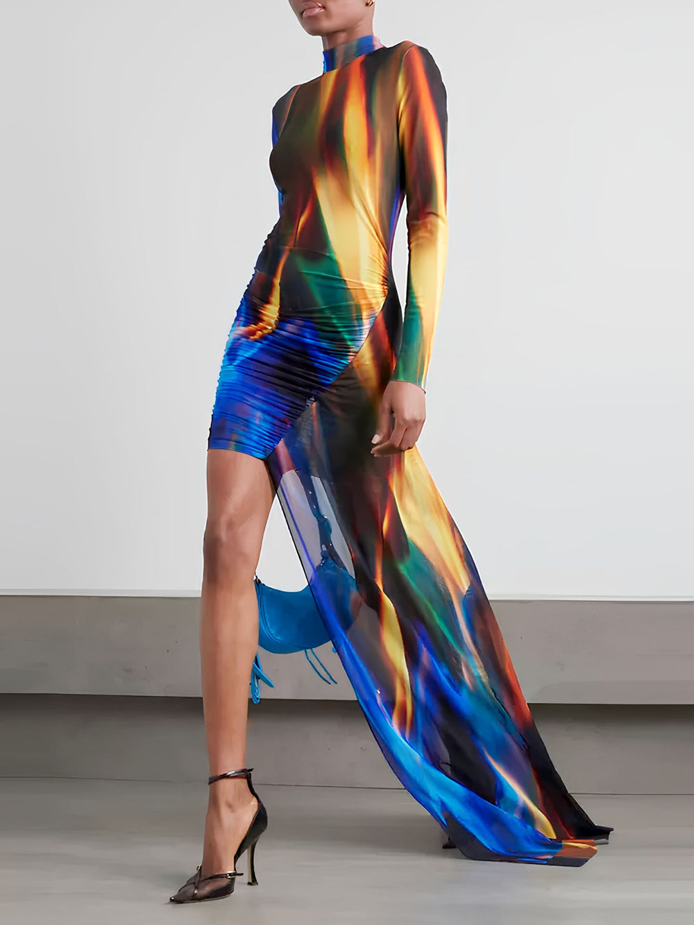 Vestito Donna Tubino Aderente Tulle Multicolore Manica Lunga Strascico – LE  STYLE DE PARIS